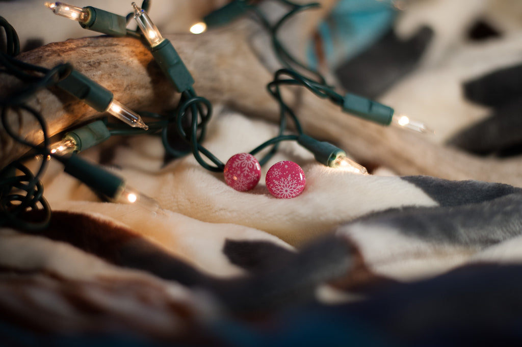 Snow Flake Print Studs